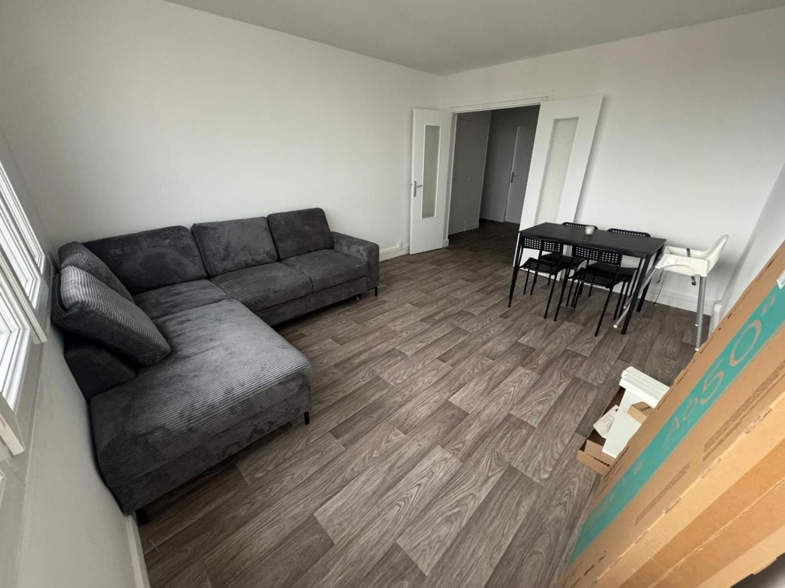 Logement Spacieux A 15Min De Paris - Free Parking - Free Wifi Pantin Extérieur photo